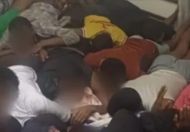 AMAPHOYISA ASETHOLE ABANYE BOKUFIKA ABEBETHUNJIWE ABANGU-90