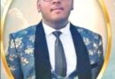 Uyise uthi ibingenazinkinga zemali nomjolo indodana yakhe ezibulele ebholuhweni