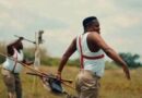 UKhuzani usolwa inkakha emculweni ngokweba umsebenzi wayo kwi-album yakhe entsha