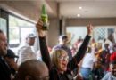 Utinyelwe zimbangi kwancane indawo uHellen Zille emuva kokubonakala “ebuhlaba” eSoweto ngoMgqibelo